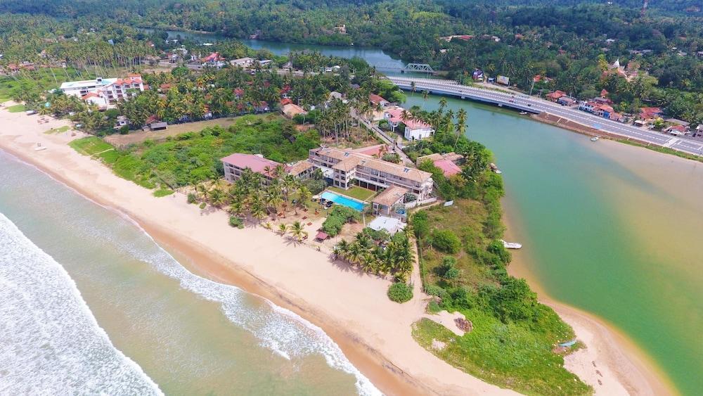 ווליגאמה Mandara Resort Mirissa מראה חיצוני תמונה